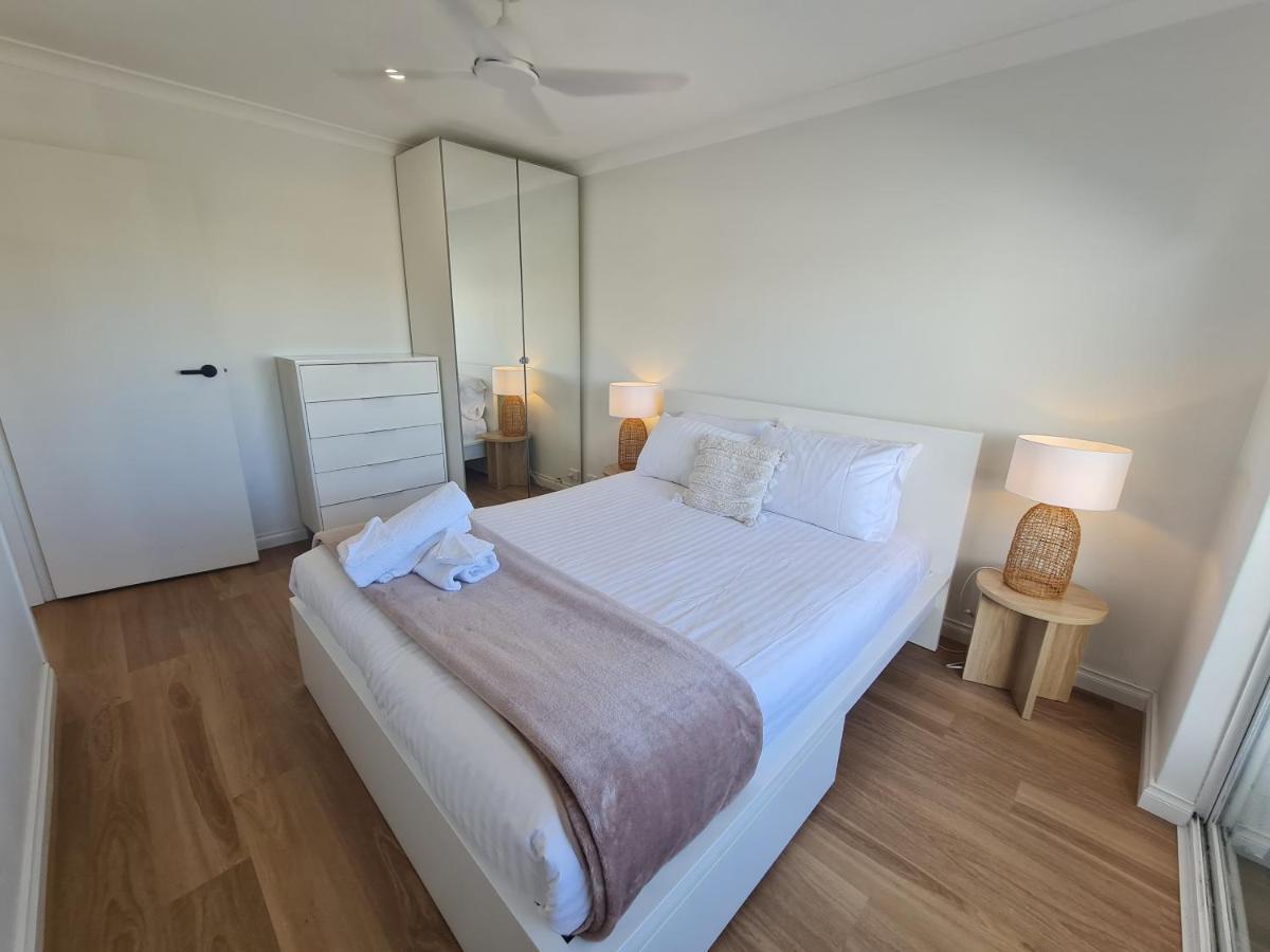 West Beach Lagoon 114 - Ocean Views West Perth 外观 照片